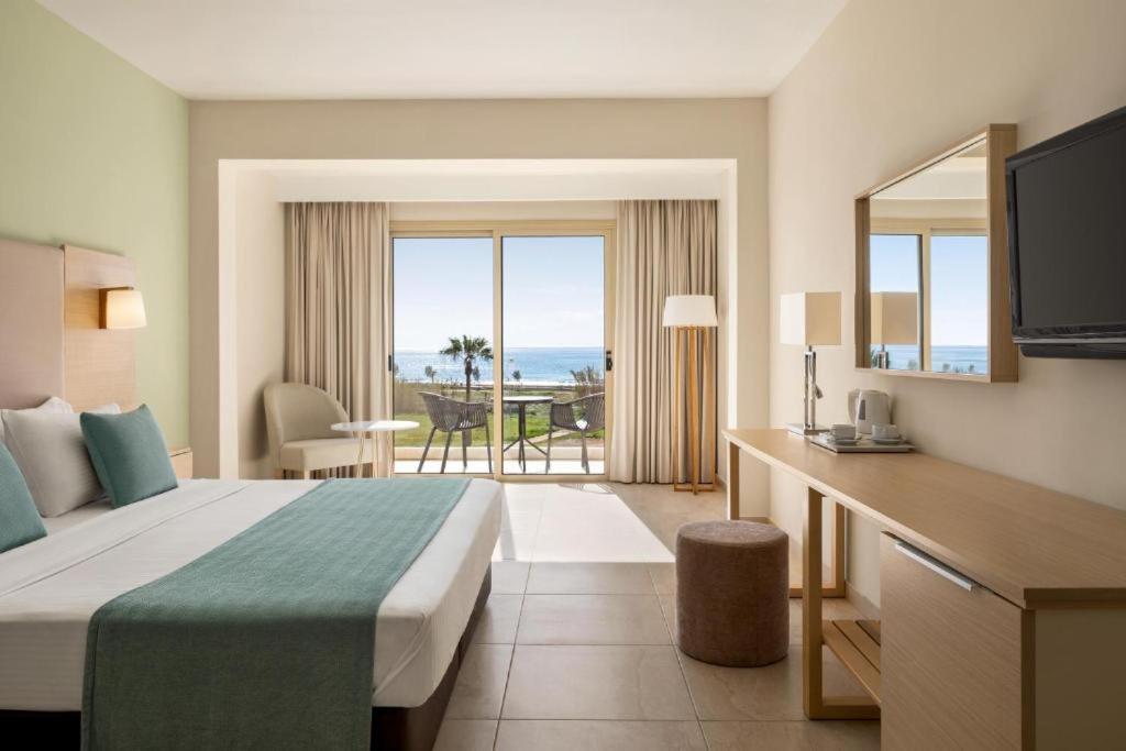 Freij Hotel & Resort - Adults Only 圣纳帕 外观 照片